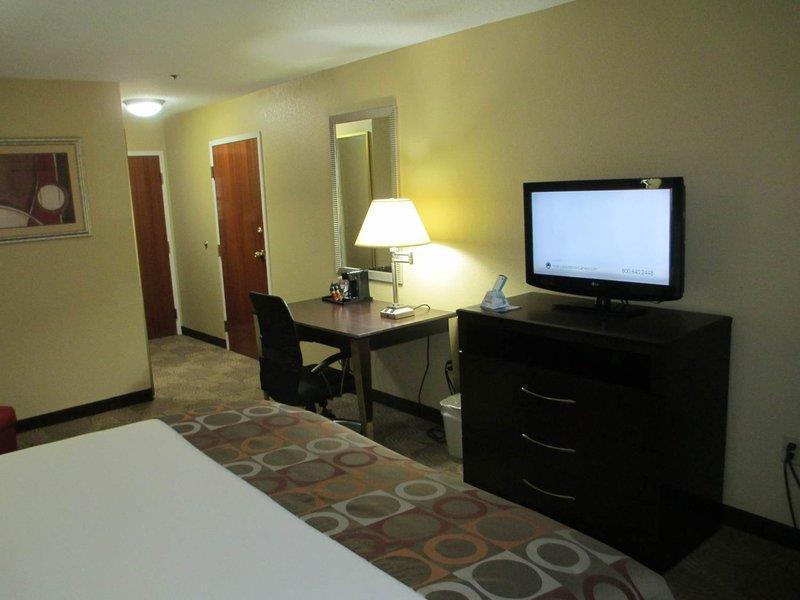 Best Western Gwinnett Center Duluth Room photo
